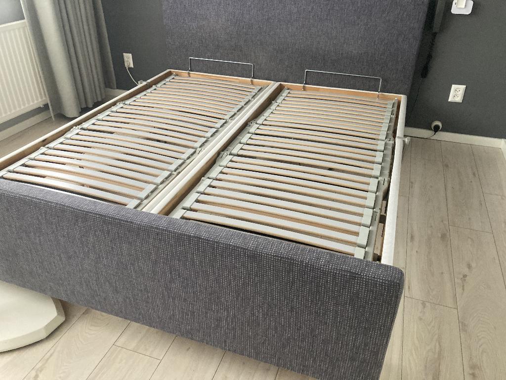 Ikea Boxspring elektrisch verstelbaar 2 pers., Ophalen, Gebruikt, Tweepersoons, 180 cm