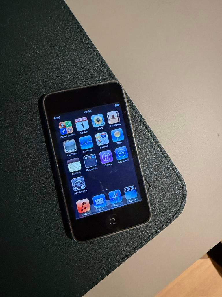 iPod Touch 8GB - Gebruikt, Werkt Prima, Gebruikt, Zwart, Ophalen of Verzenden, 2 tot 10 GB