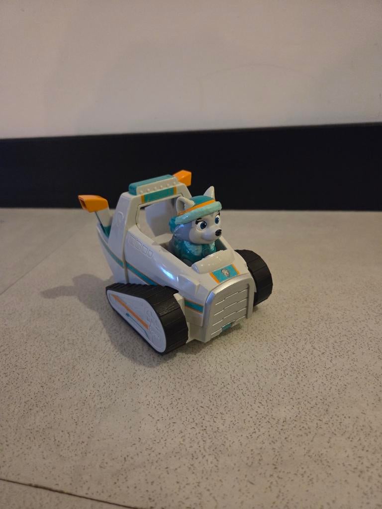 Paw Patrol Everest Speelfiguur met Voertuig, Ophalen, Zo goed als nieuw, Jongen of Meisje