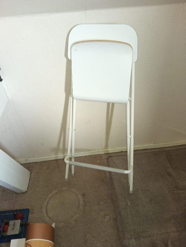 Witte Opvouwbare Bar stoel Ikea, Ophalen, Wit, Zo goed als nieuw, Eén