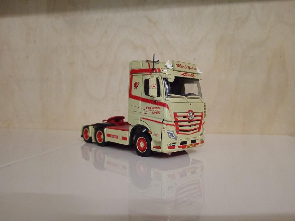 Mercedes Actros Peter E. Nielsen IMC, Hobby en Vrije tijd, Modelauto's | 1:50, Nieuw, Bus of Vrachtwagen, Overige merken, Ophalen of Verzenden