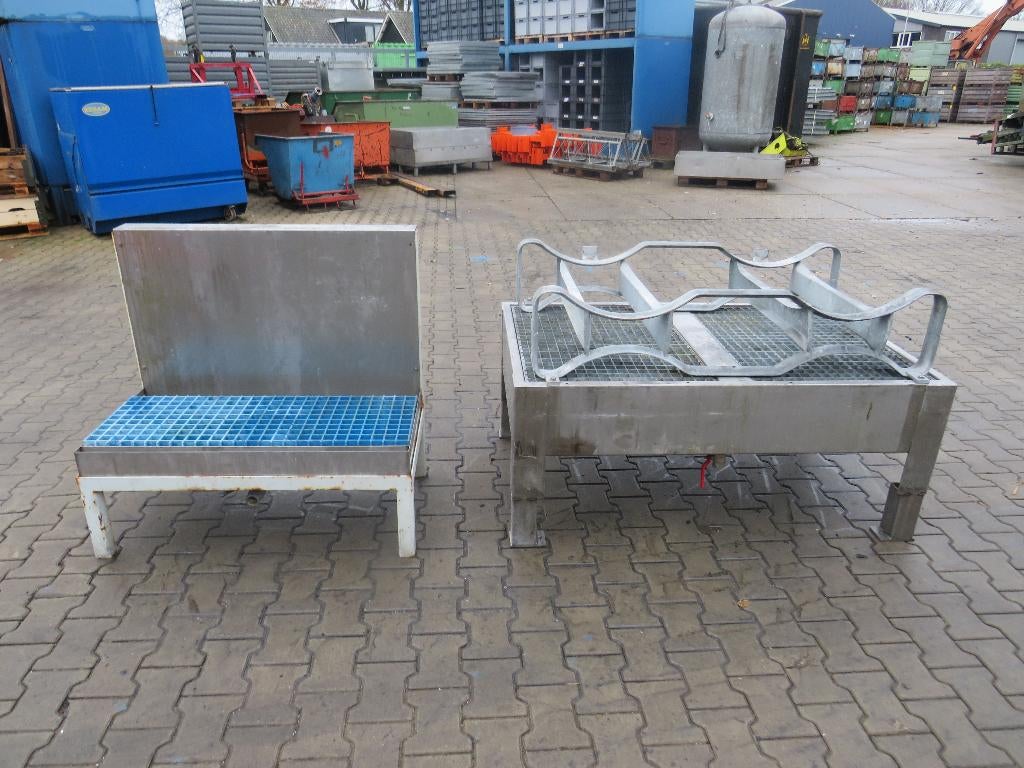 lekbak lekbakken opvangbakken chemiebakken met aftapkraan, Gebruikt, Zandhaarweg, Ophalen of Verzenden, Lekbak.com