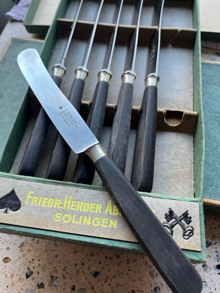 12 Friedr. Herder Abr.Sohn Solingen messen in doos, Antiek en Kunst, Antiek | Bestek, Ophalen of Verzenden