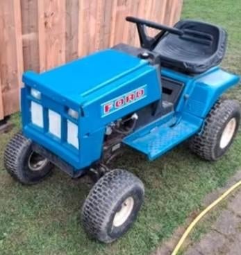 GEZOCHT ZITMAAIER 100 euro, Tuin en Terras, Zitmaaiers, Ophalen of Verzenden