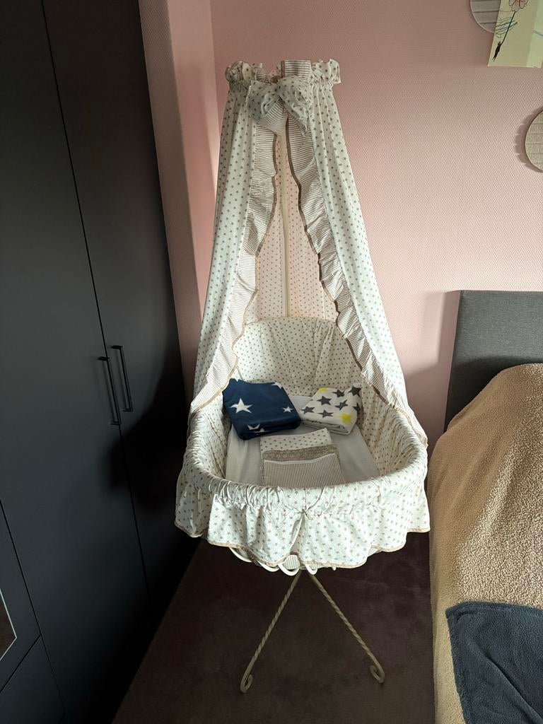 Wiegje met lakentjes en dekentjes, Kinderen en Baby's, Babywiegjes en Ledikanten, Ophalen, Gebruikt, Wieg