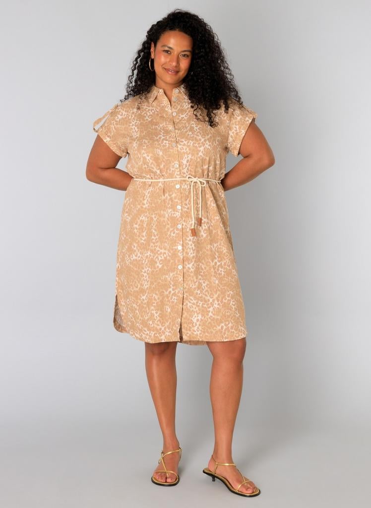 Camel/beige doorknoopjurk Teuny van Yest Curve Maat 46 (0), Bruin, Yest Curve, Maat 46/48 (XL) of groter, Nieuw