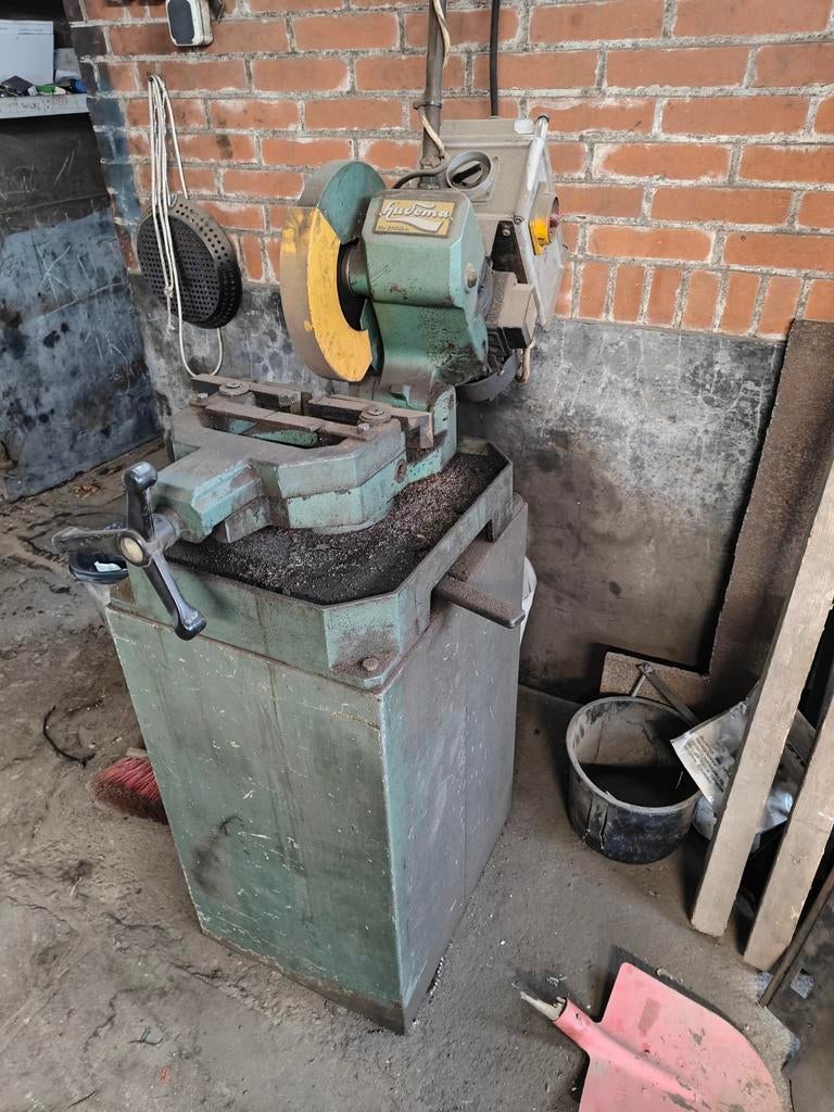 Huvema Hu 250D.v. afkortzaag, Ophalen, Gebruikt