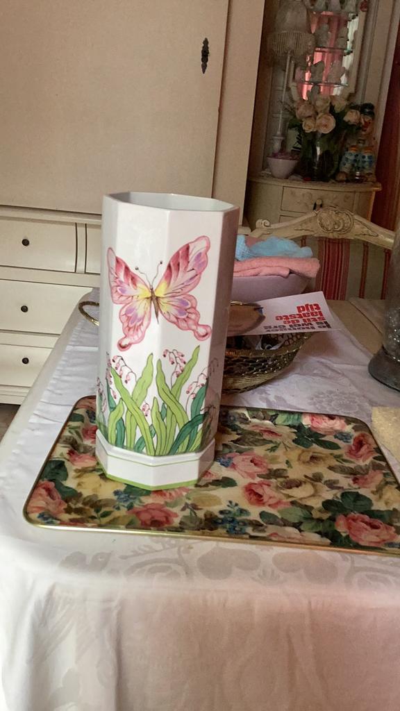 Vlinder vaas, Huis en Inrichting, Woonaccessoires | Vazen, Verzenden, Zo goed als nieuw