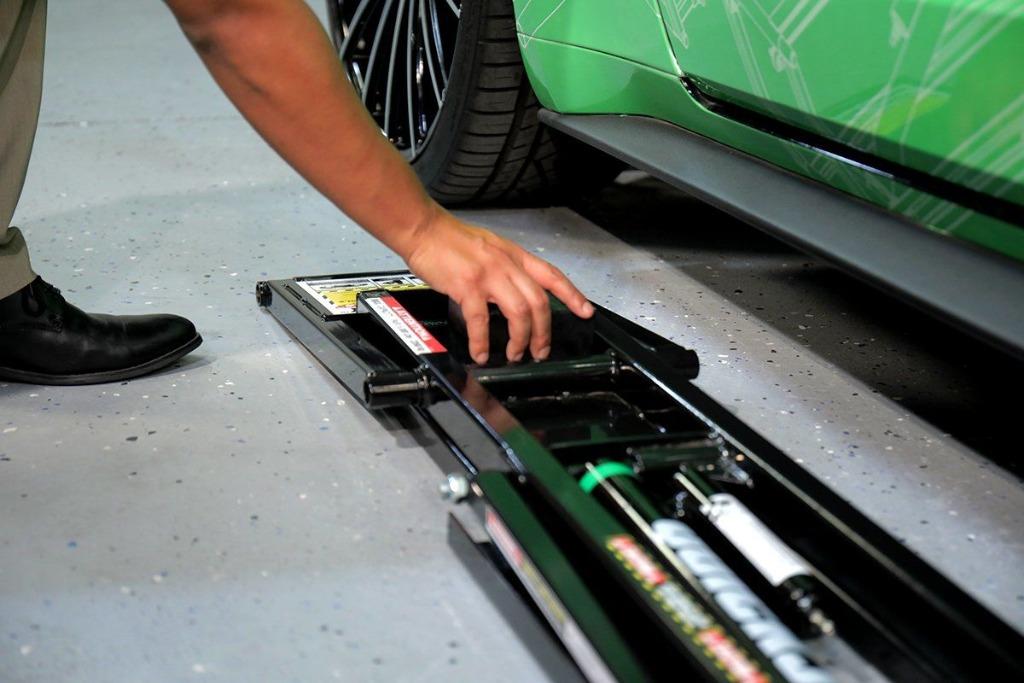 QuickJack Poetsbrug Schaarbrug Bandenbrug Krik Hefbrug Lift, Auto diversen, Ophalen of Verzenden, Nieuw