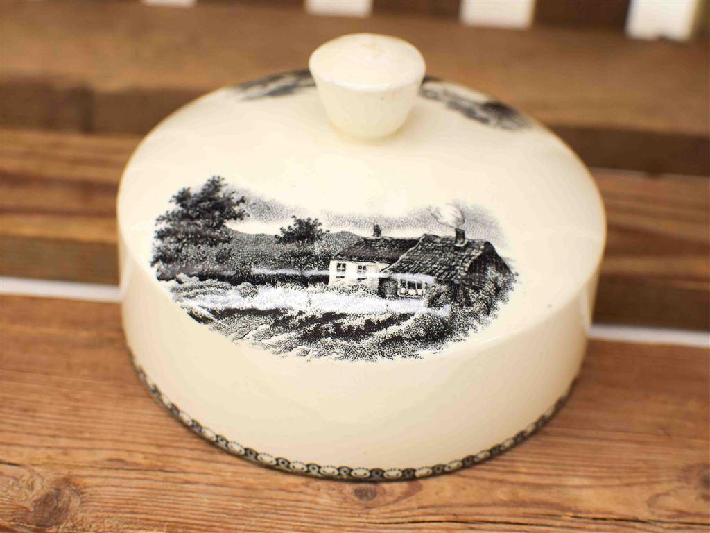 Societe CeramiQue porseleinen ronde botervloot 44750, Gebruikt, Ophalen of Verzenden, Bord(en), Wedgwood