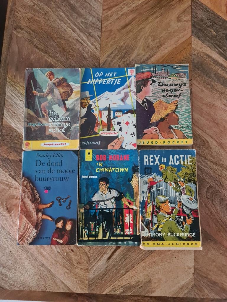 Jeugdboeken pockets uit de jaren 60, Ophalen of Verzenden
