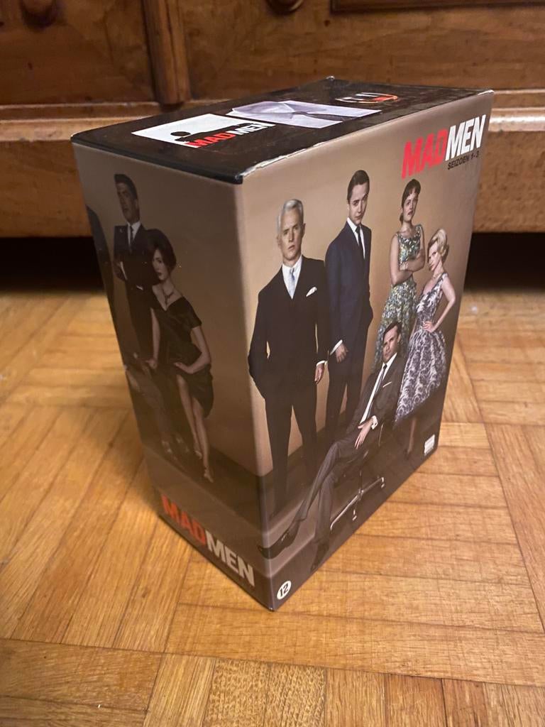 Madmen seizoen 1, 2 en 3 in mooie harde box, Cd's en Dvd's, Dvd's | Tv en Series, Ophalen of Verzenden, Zo goed als nieuw