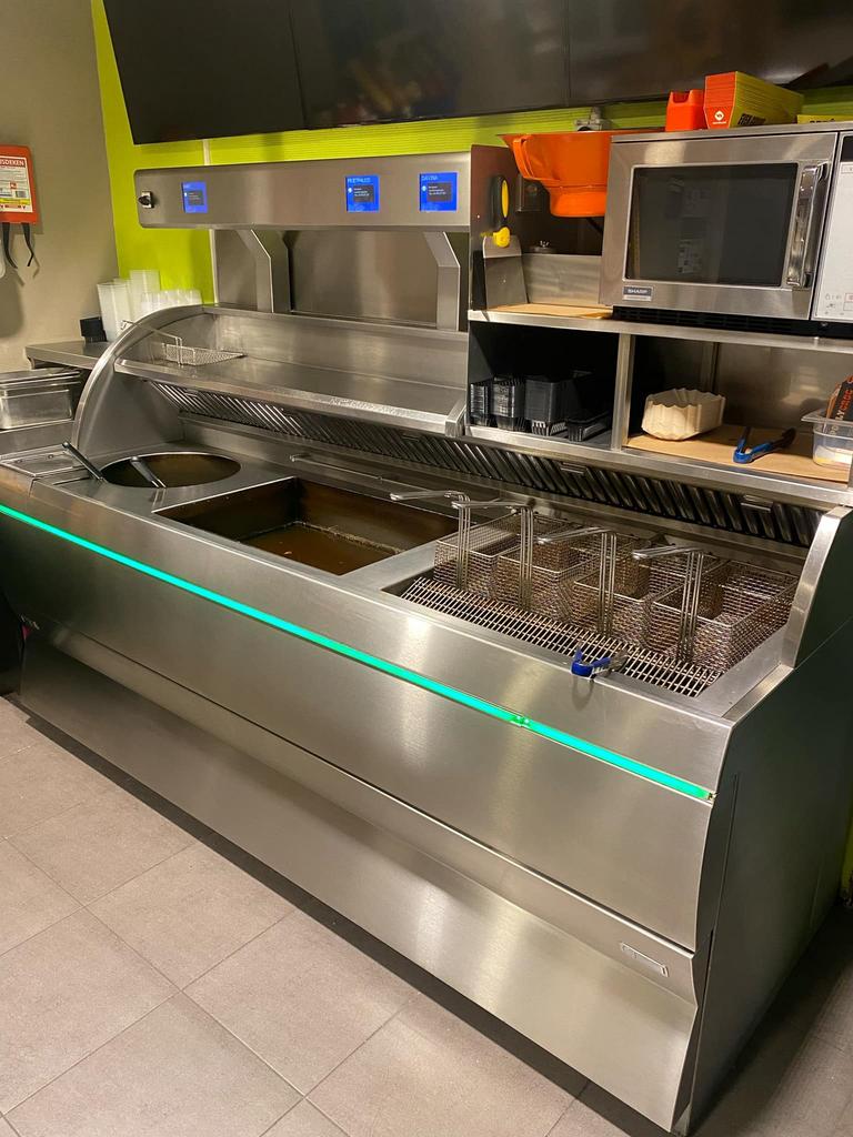 Bakwand Cafetaria friteuse hr touchscreen vetpomp, Zakelijke goederen, Ophalen, Fornuis, Frituur en Grillen