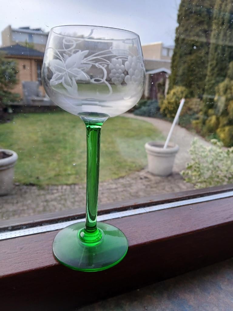 Wijnglas, Ophalen