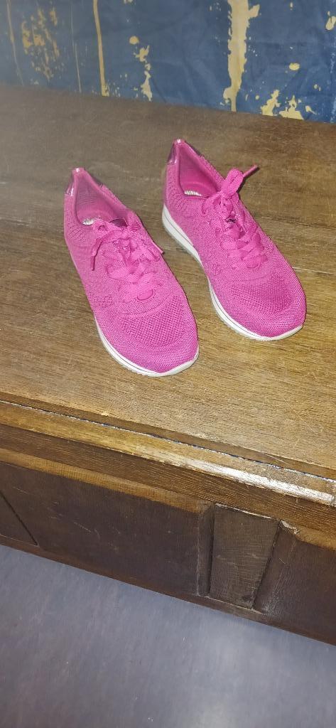 3 paar dames sneakers € 20,00, Ophalen, Gedragen, Sneakers of Gympen