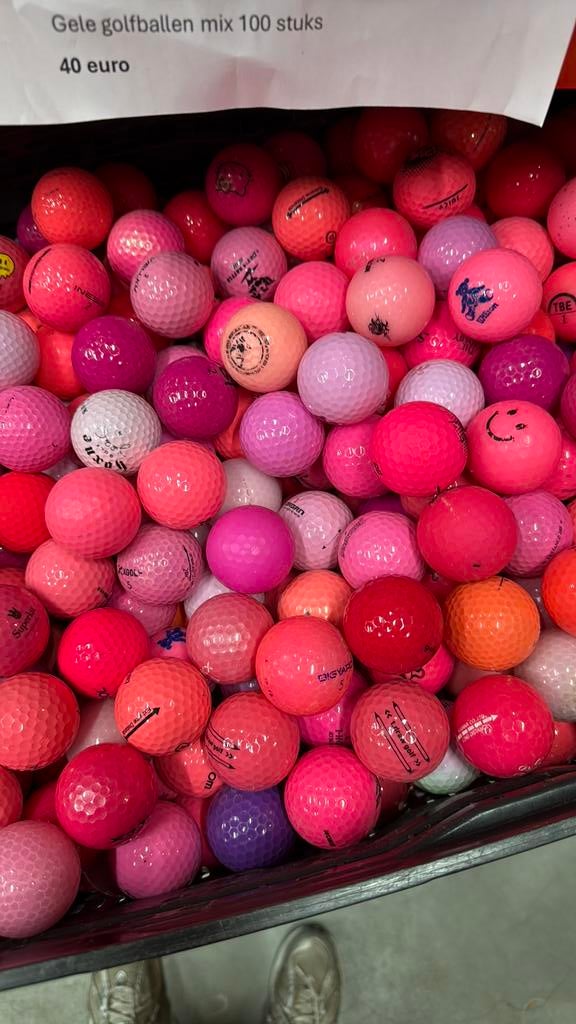 100 Roze golfballen mix, Ophalen of Verzenden