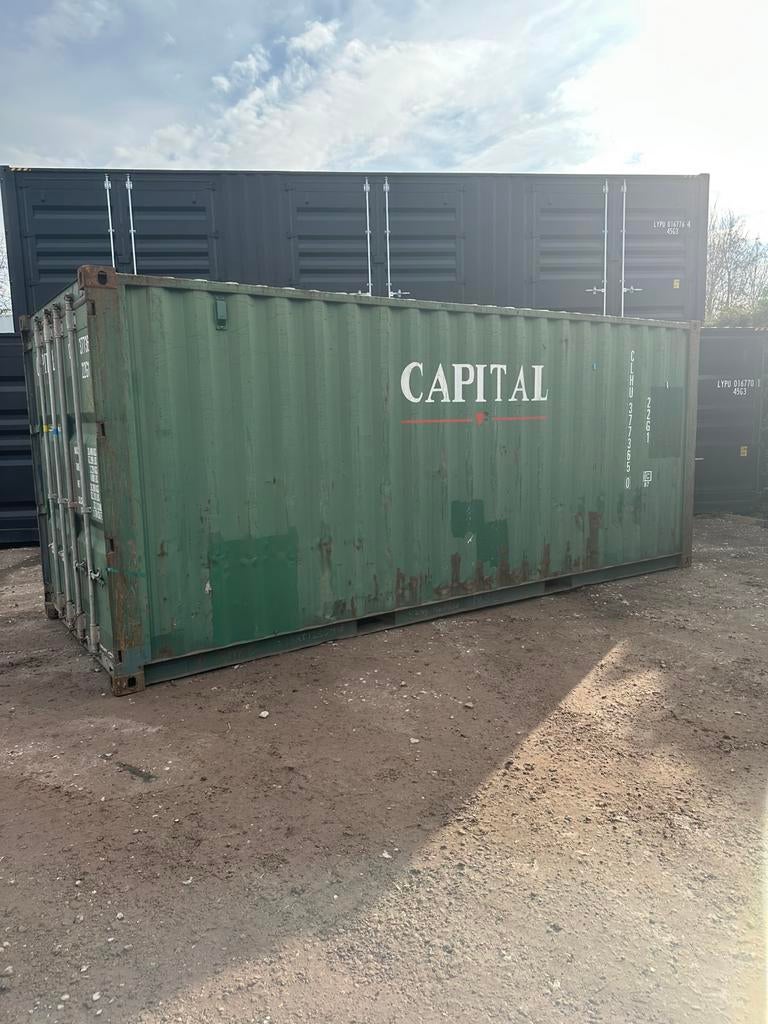 Diverse groene 20 ft zeecontainers 6 meter., Ophalen