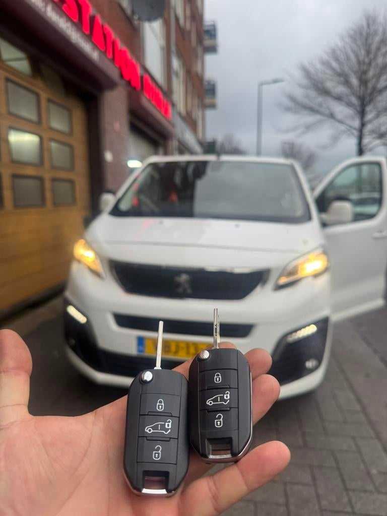 Nieuwe Peugeot autosleutel - Klaar terwijl u wacht! Incl, Auto-onderdelen, Ophalen, Nieuw, Peugeot