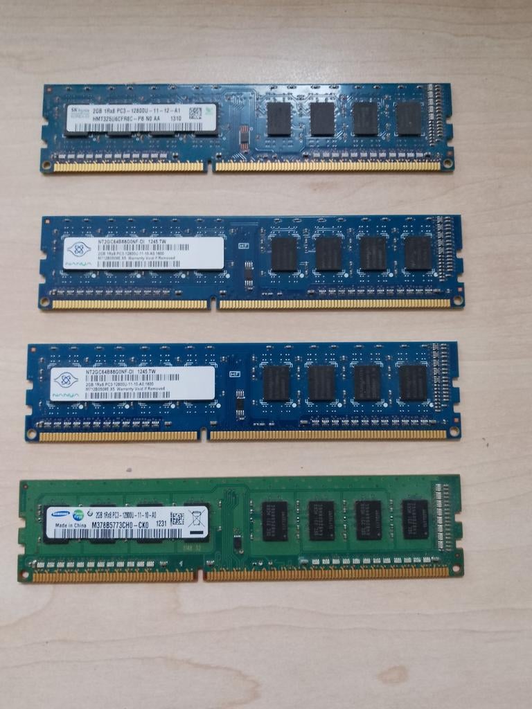 2GB 1Rx8 PC3 12800U ddr3 RAM, Computers en Software, RAM geheugen, Gebruikt, DDR3, Ophalen of Verzenden, Desktop