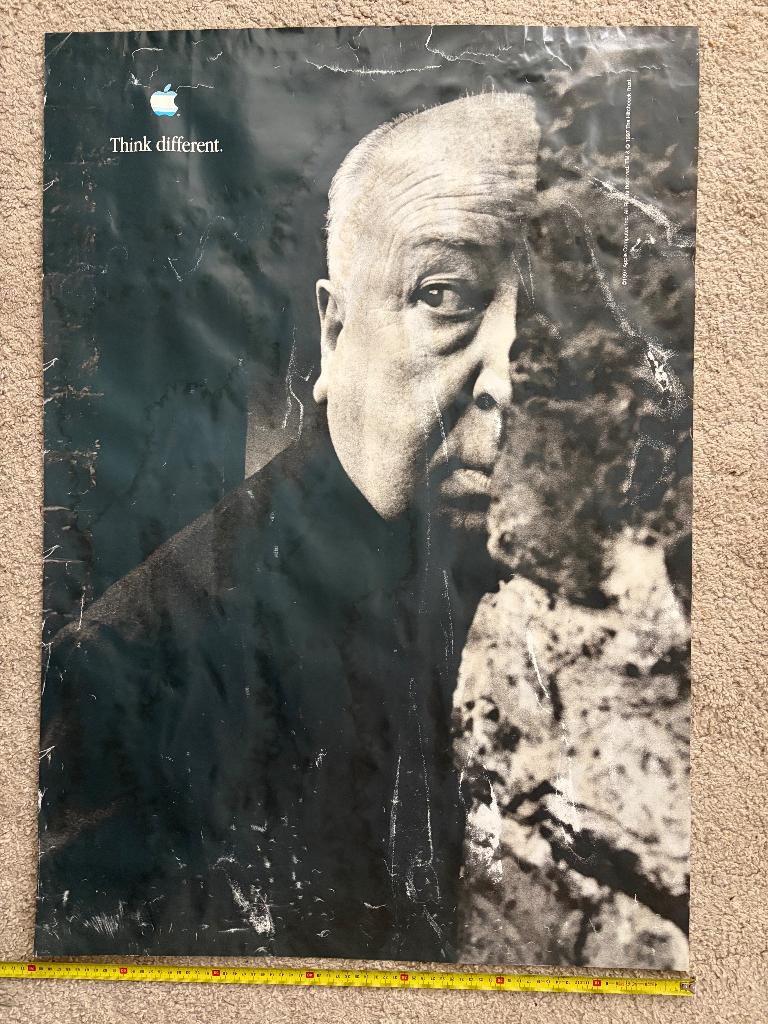 Apple Poster Hitchcock original poster, Verzamelen, Posters, Gebruikt, Reclame, Deurposter of groter, Rechthoekig Staand, Ophalen of Verzenden