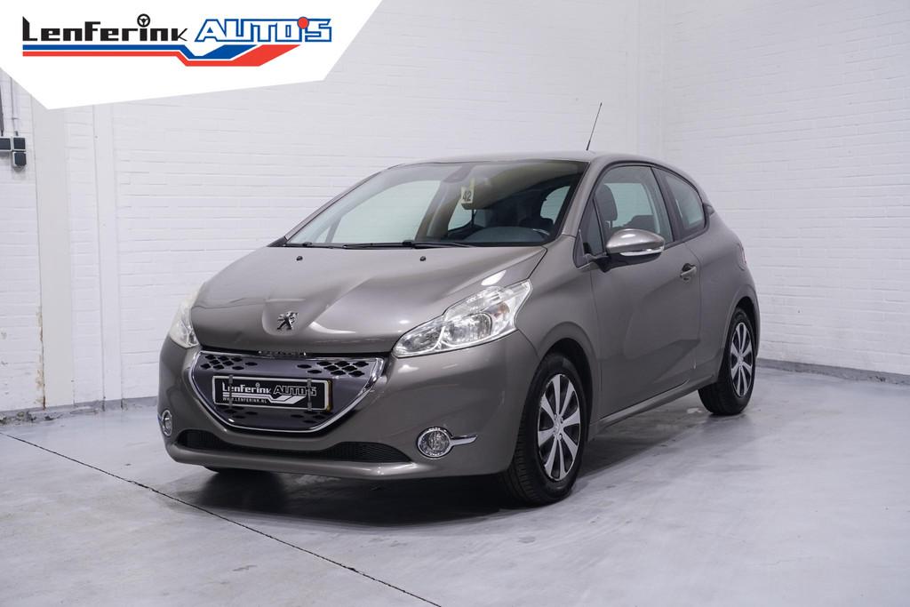 Peugeot 208 1.4 e-HDi Active NAP Navi Clima PDC, Auto's, Peugeot, Euro 5, Stof, 1398 cc, 4 cilinders