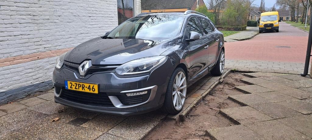 Renault Mégane 2.0 16V Turbo 220 S&S Estate 2014 Zwart, Voorwielaandrijving, 1998 cc, 730 kg, 1363 kg