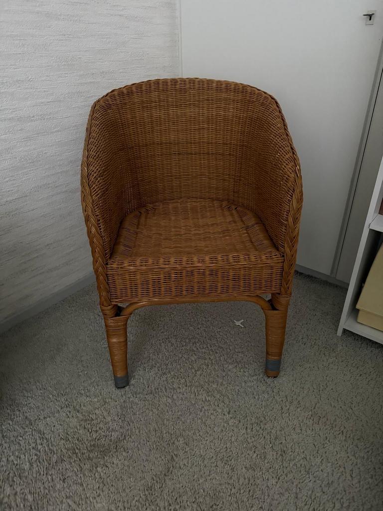 2x Antieke rotan stoelen met kussens, Ophalen