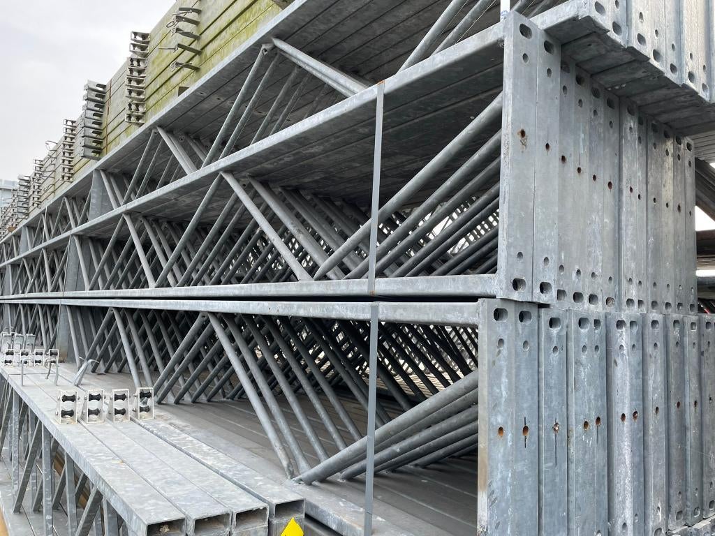 Traliespanten | Lengte= 9.500 mm | Hoogte= 400 mm, Ophalen of Verzenden, Gebruikt, IJzer