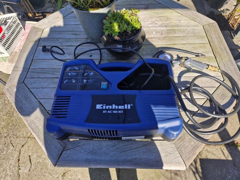 Einhell BT-AC 180 Kit Compressor - Compact en Draagbaar, Minder dan 25 liter, Ophalen of Verzenden, Minder dan 200 liter/min