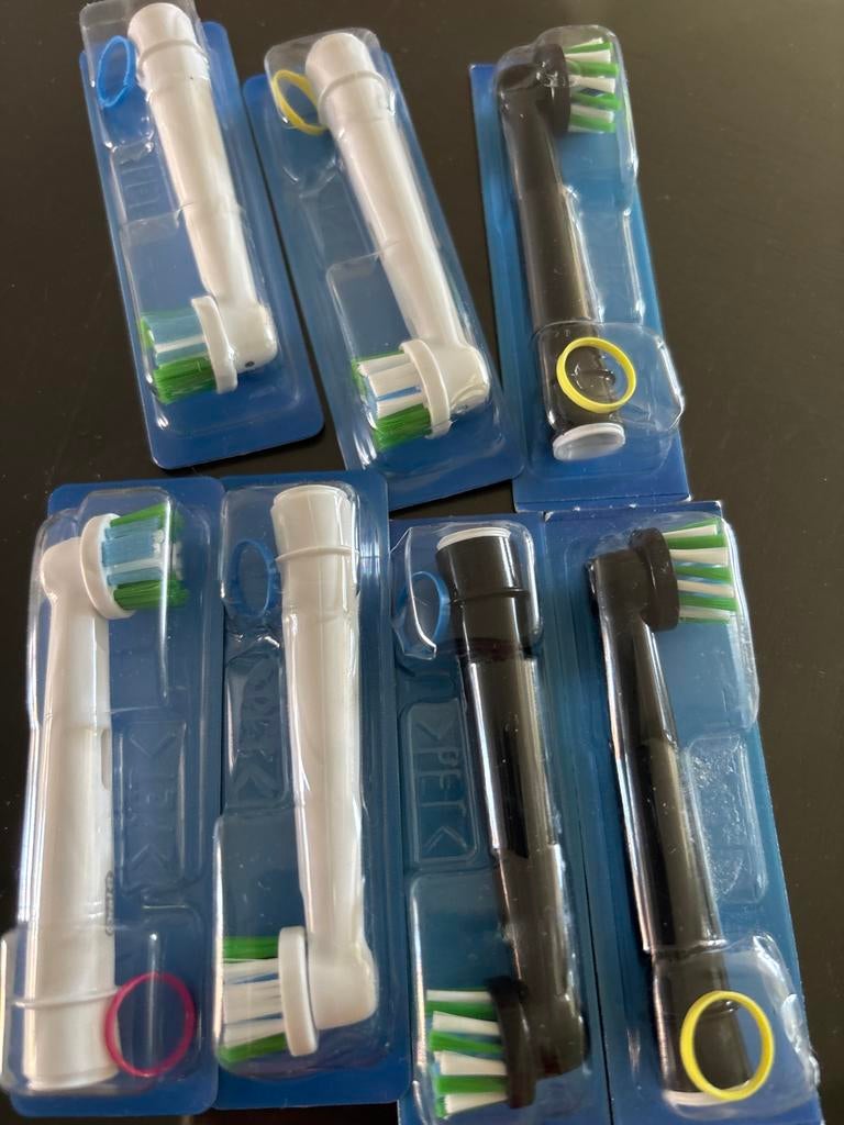 Oral B opzetstukken tandenborstel, Sieraden, Tassen en Uiterlijk, Uiterlijk | Mondverzorging, Ophalen of Verzenden, Nieuw, Opzetborstel