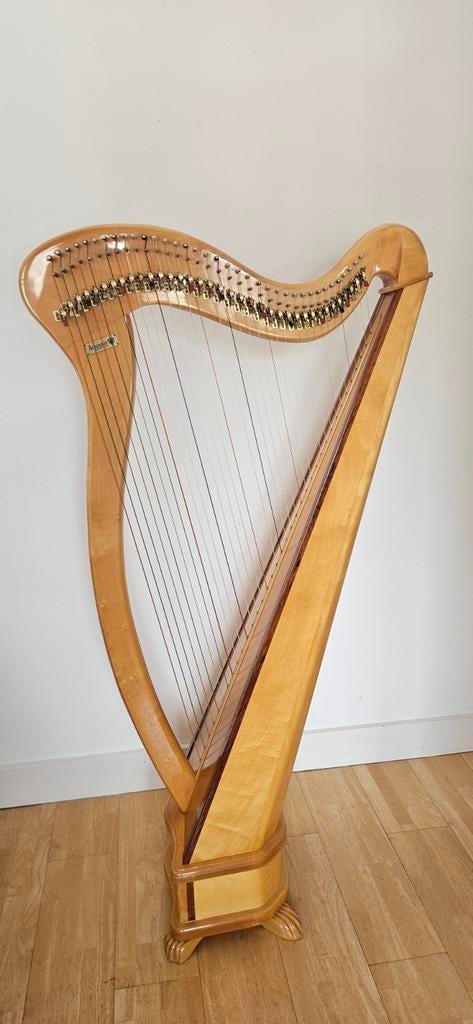 Aoyama Harp - 140D 36 snaren - 630525 - essenhout, Muziek en Instrumenten, Snaarinstrumenten | Harpen, Ophalen, Gebruikt