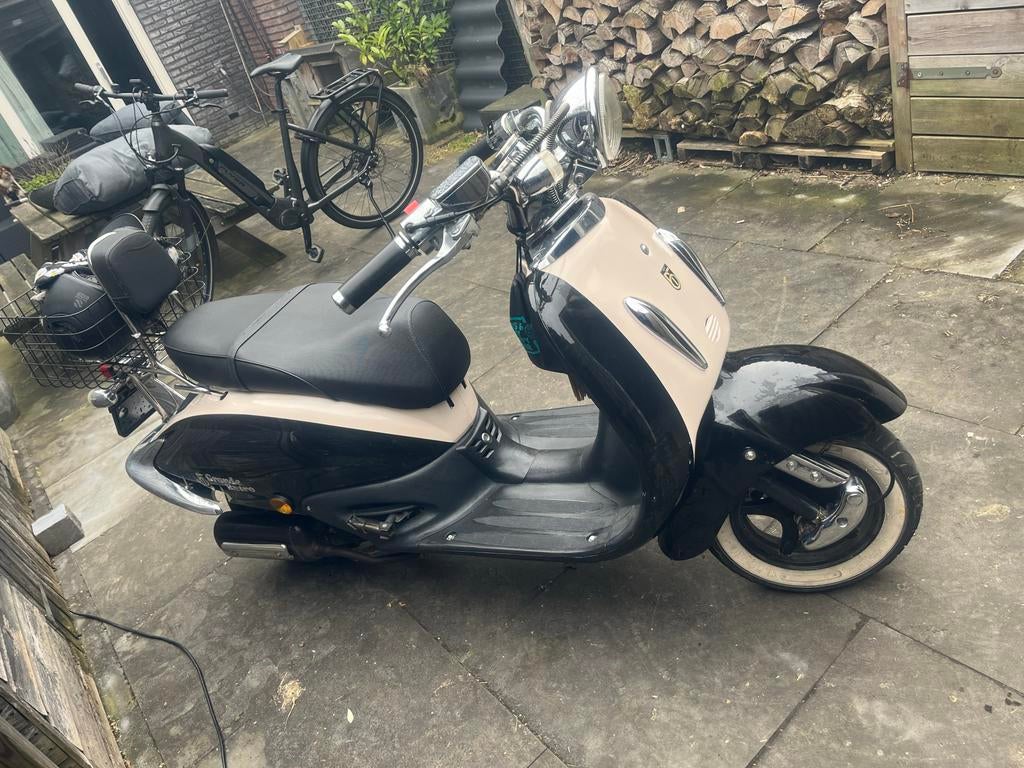 Scooter Grand Retro Luxe 25km, Ophalen, Gebruikt, Maximaal 25 km/u, Benzine
