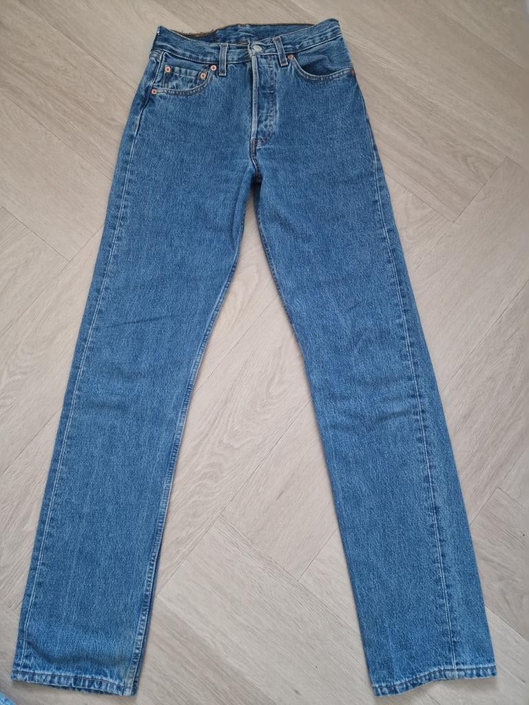 Levi's vintage 501 w28 l34 nieuwstaat, Ophalen of Verzenden, Zo goed als nieuw, Blauw, W28 - W29 (confectie 36)