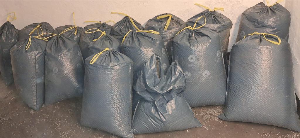 HR++ EPS isolatieparels uit kruipruimte, Ophalen, Gebruikt, 12 cm of meer, 15 m² of meer