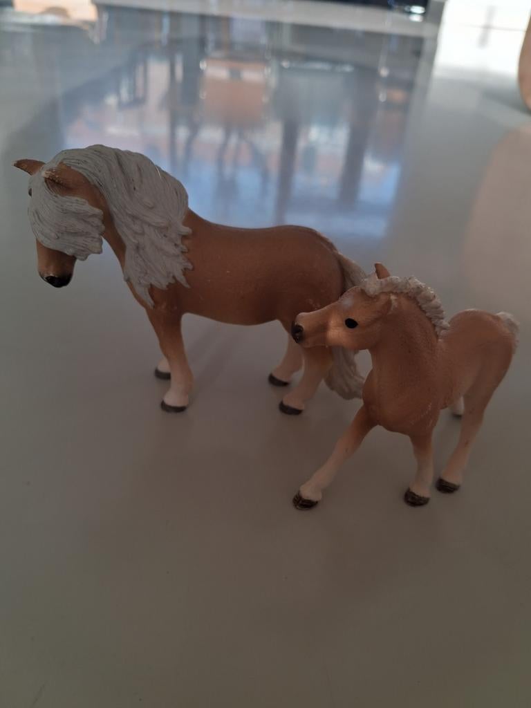 Schleich Haflinger paard met veulen, Ophalen of Verzenden, Zo goed als nieuw, Jongen of Meisje