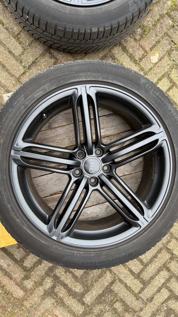 20 inch origineel Audi Q5 (8R) 8R0601025BJ zwarte velgen, Ophalen, Gebruikt, 255 mm, Banden en Velgen