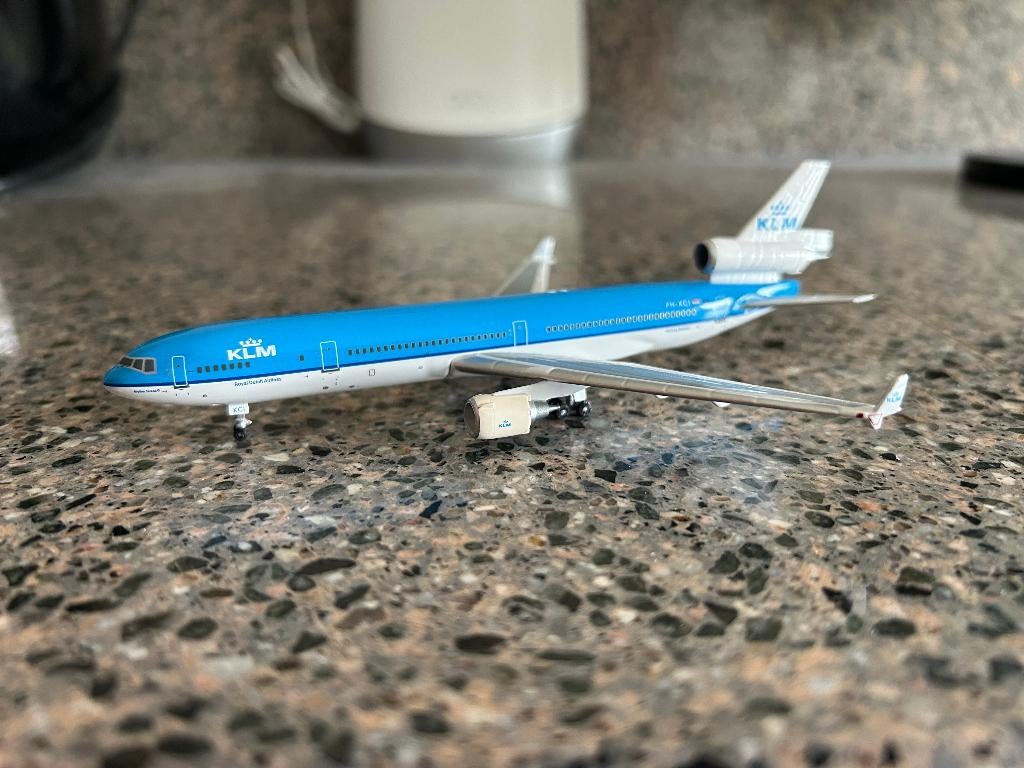 KLM McDonnell Douglas MD-11 1:400, Ophalen of Verzenden, Zo goed als nieuw, Schaalmodel