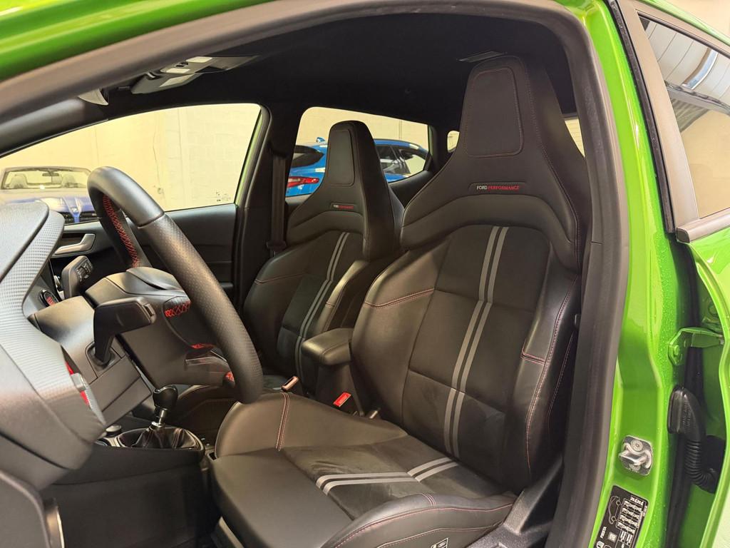 Ford Fiesta 1.5 Ecoboost ST-X - 200PK - STUURVERWARMING, 15 km/l, Gebruikt, Leder en Stof, Origineel Nederlands