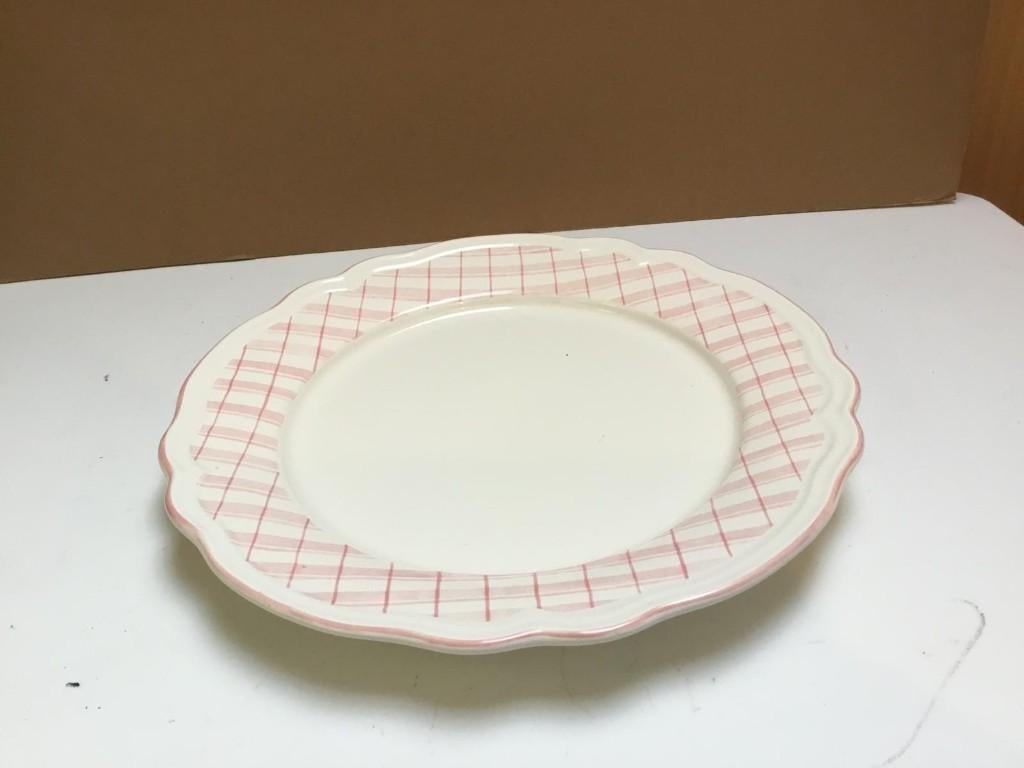 In prijs verlaagd! 15-delig IKEA servies Landelijke stijl, Huis en Inrichting, Ophalen of Verzenden, Zo goed als nieuw, Bord(en)