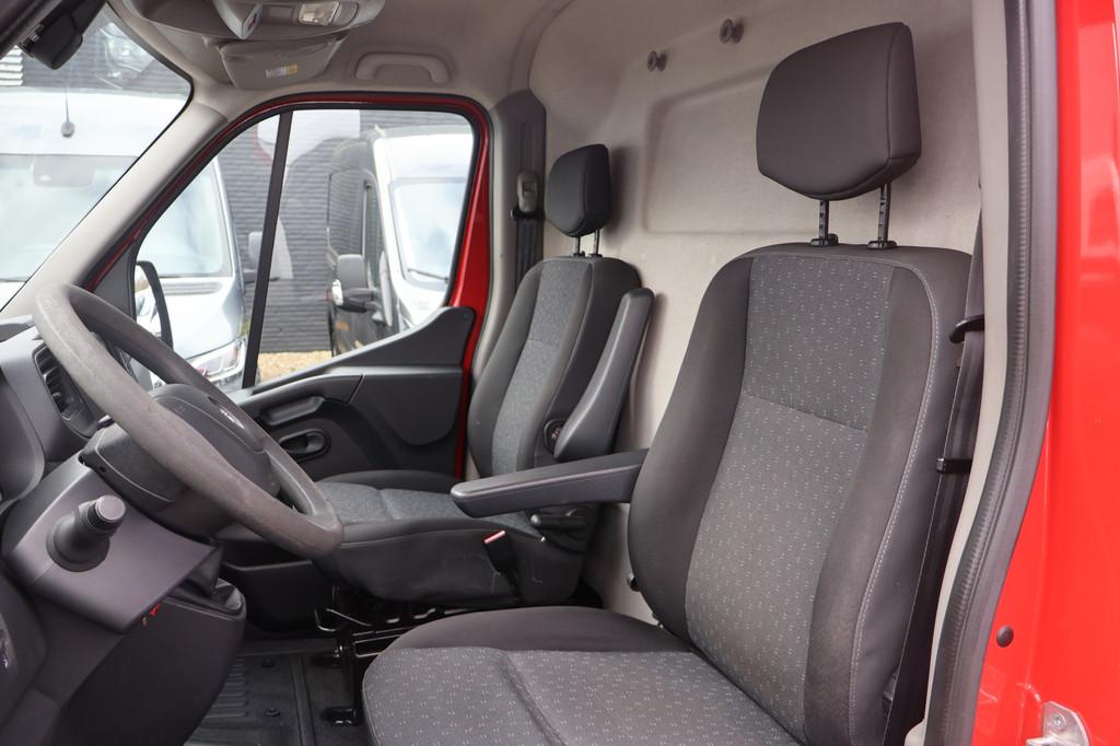 Opel Movano 2.3 CDti L2 H2 2x Schuifdeur (bj 2020), Auto's, Voorwielaandrijving, Gebruikt, Euro 6, 2500 kg