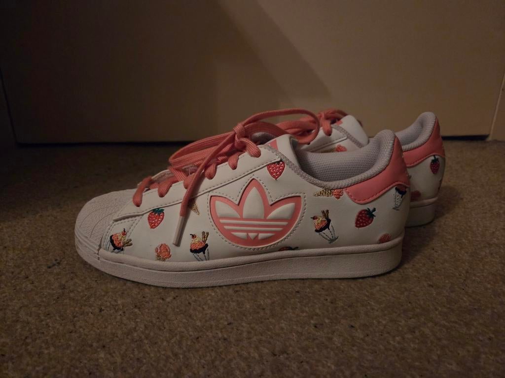 Adidas Superstar, Adidas, Wit, Ophalen of Verzenden, Sneakers of Gympen