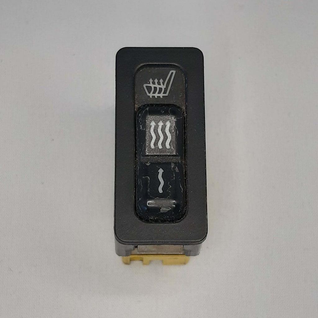 Schakelaar stoelverwarming BMW 3-Serie E36, Z3 en 8-Serie, Gebruikt, -, -, Ophalen of Verzenden