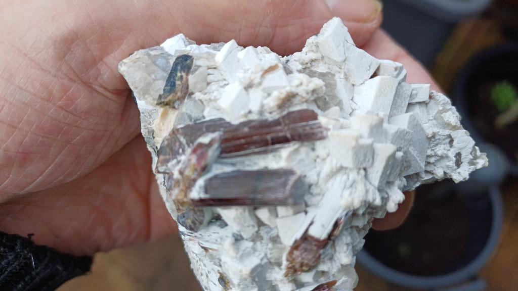 mrt03 Elbaiet Kwarts Microlien UV Beni Bouzra Tanger Marokko, Ophalen of Verzenden, Mineraal