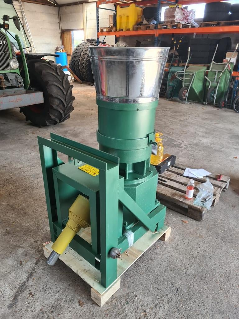 Pelletpers 400 Mandoka 2023, Minder dan 3 m³, Ophalen of Verzenden