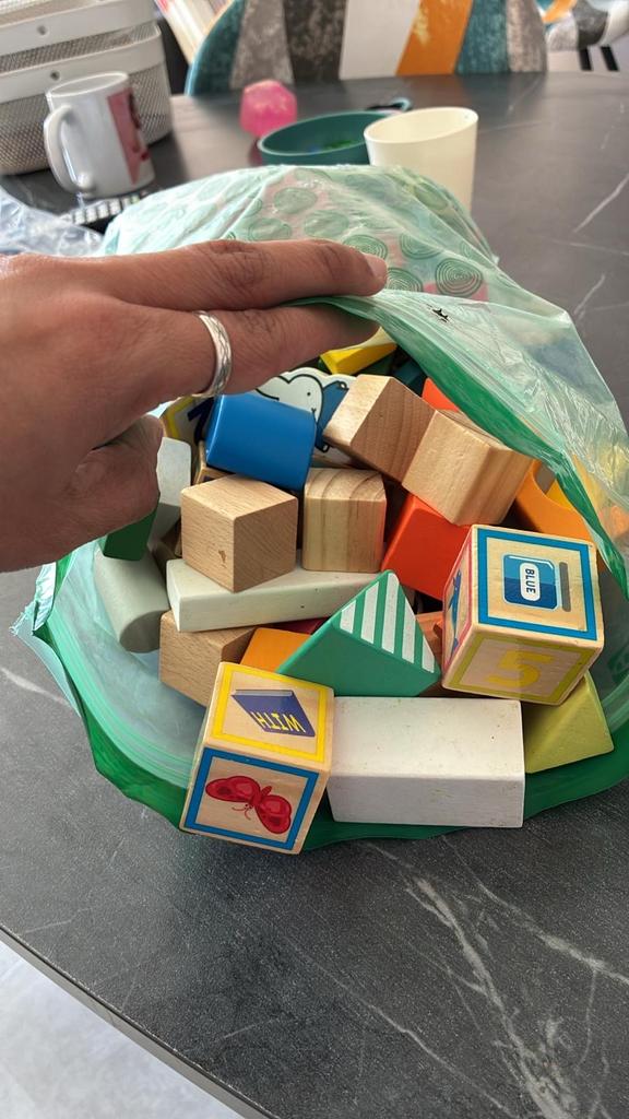 Peuterpakket: Helm, hockeystick en speelgoed, Ophalen, Gebruikt, Overige typen