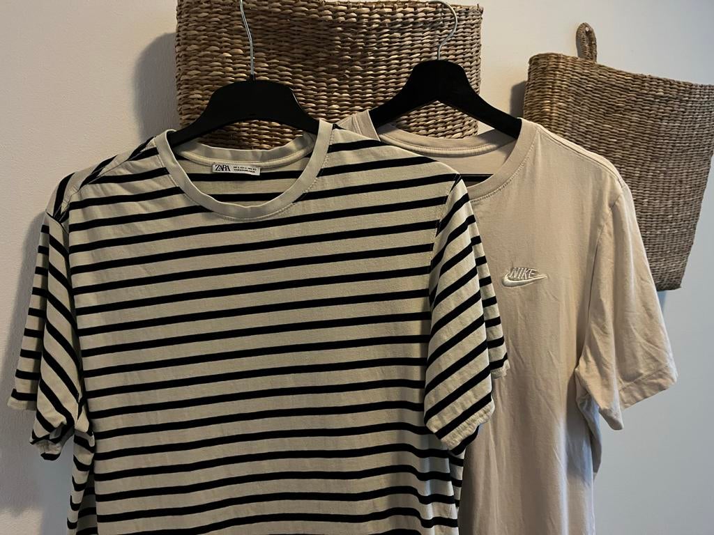 2 T-shirts: Nike en Zara gestreept - Maat L, Ophalen of Verzenden, Gedragen, Maat 52/54 (L), Blauw