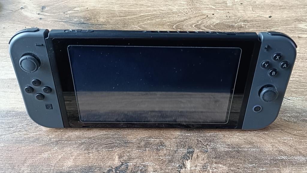 Switch, Ophalen of Verzenden, Zo goed als nieuw, Met 2 controllers, Switch Original