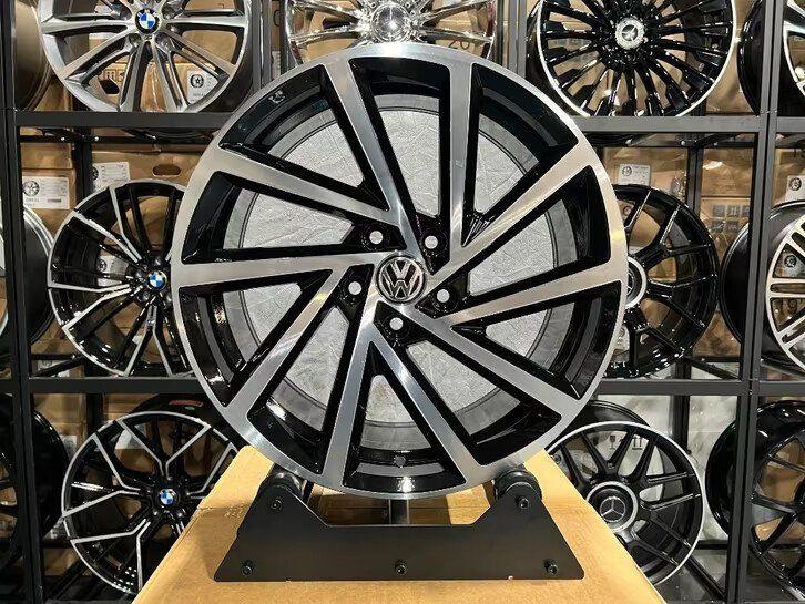 18'' Volkswagen SPIELBERG velgen 5X112 PASSAT Golf 6 7 8, Ophalen of Verzenden, Nieuw, 18 inch, Velg(en)
