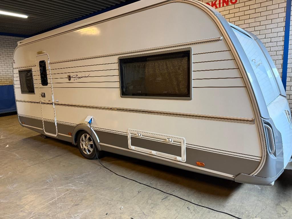 Tabbert Puchini 550, Caravans en Kamperen, Kachel, Tabbert, 7 tot 8 meter, Particulier