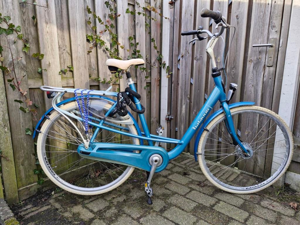 TE KOOP AANGEBODEN SUPER MOOIE BATAVUS DAMESFIETS., Fietsen en Brommers, Ophalen, Versnellingen, Batavus, 56 cm of meer